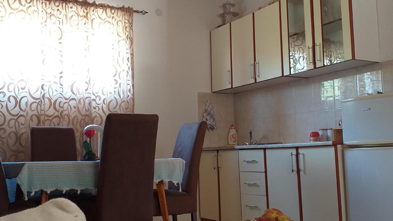 Apartman Vesna Virpazar Bagian luar foto